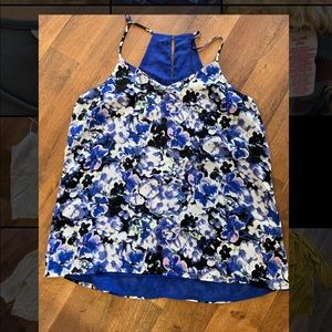 Reversible floral sleeveless blouse